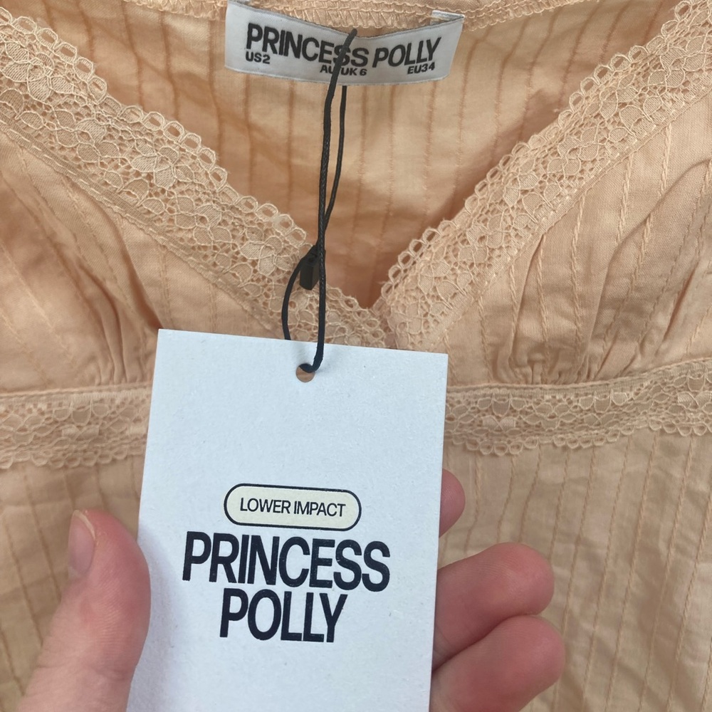 Princess Polly lunya cap sleeve blouse size 2